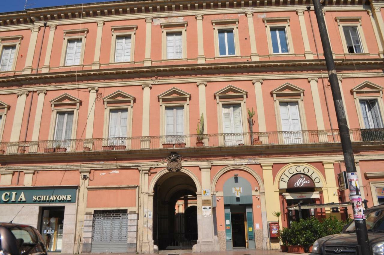 Suite Al Ponte Tarente Buitenkant foto
